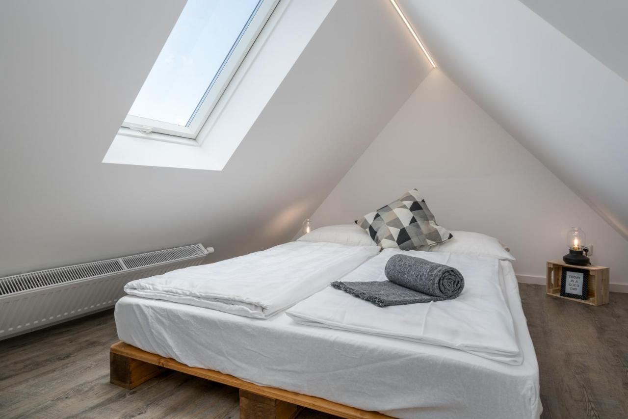 Cassel Lofts - Stilvolles Loft Im Gruenen Mit Balkon Nahe Vw-Werk Lägenhet Exteriör bild