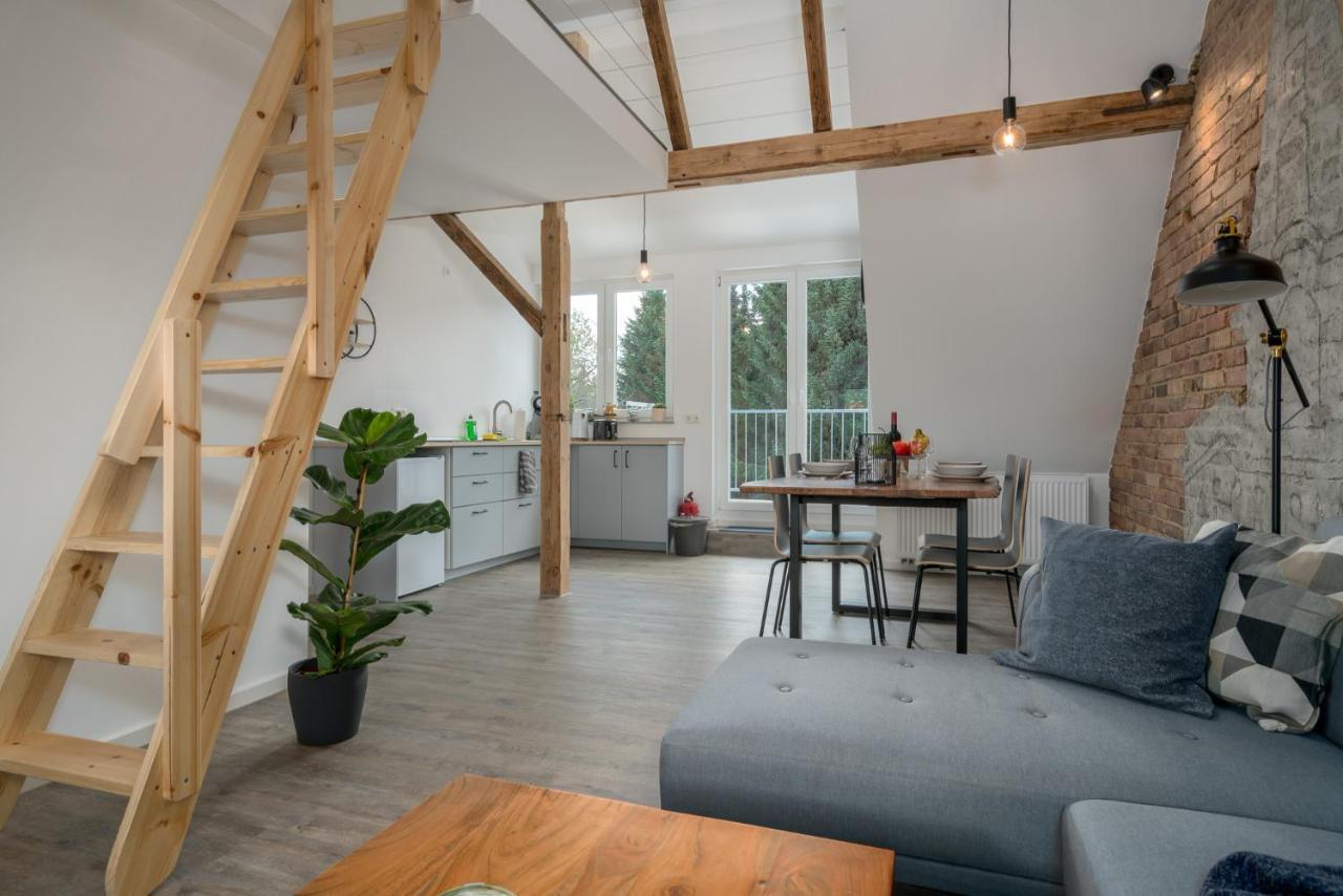 Cassel Lofts - Stilvolles Loft Im Gruenen Mit Balkon Nahe Vw-Werk Lägenhet Exteriör bild